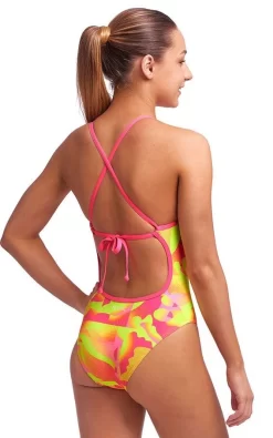 Maillot De Bain Funkita Fille Tie Me Tight - Pinged Pink -Swim Zone Soldes pinged pink girls2